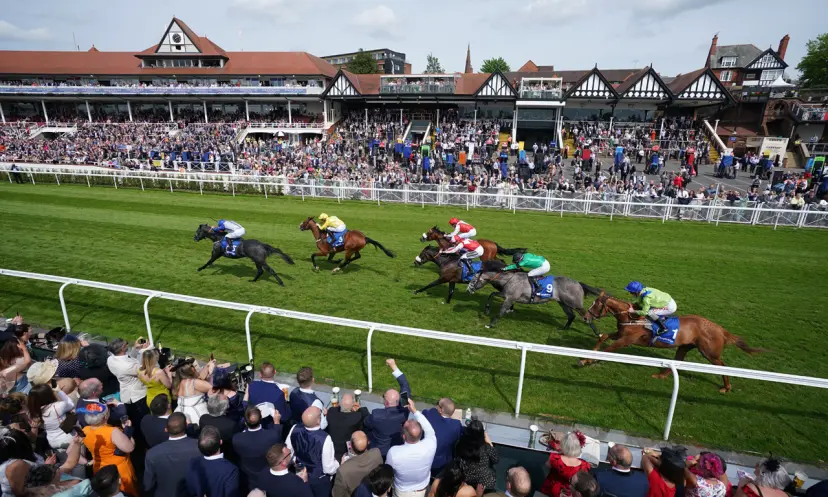 Chester May Festival, Chester races, horse racing