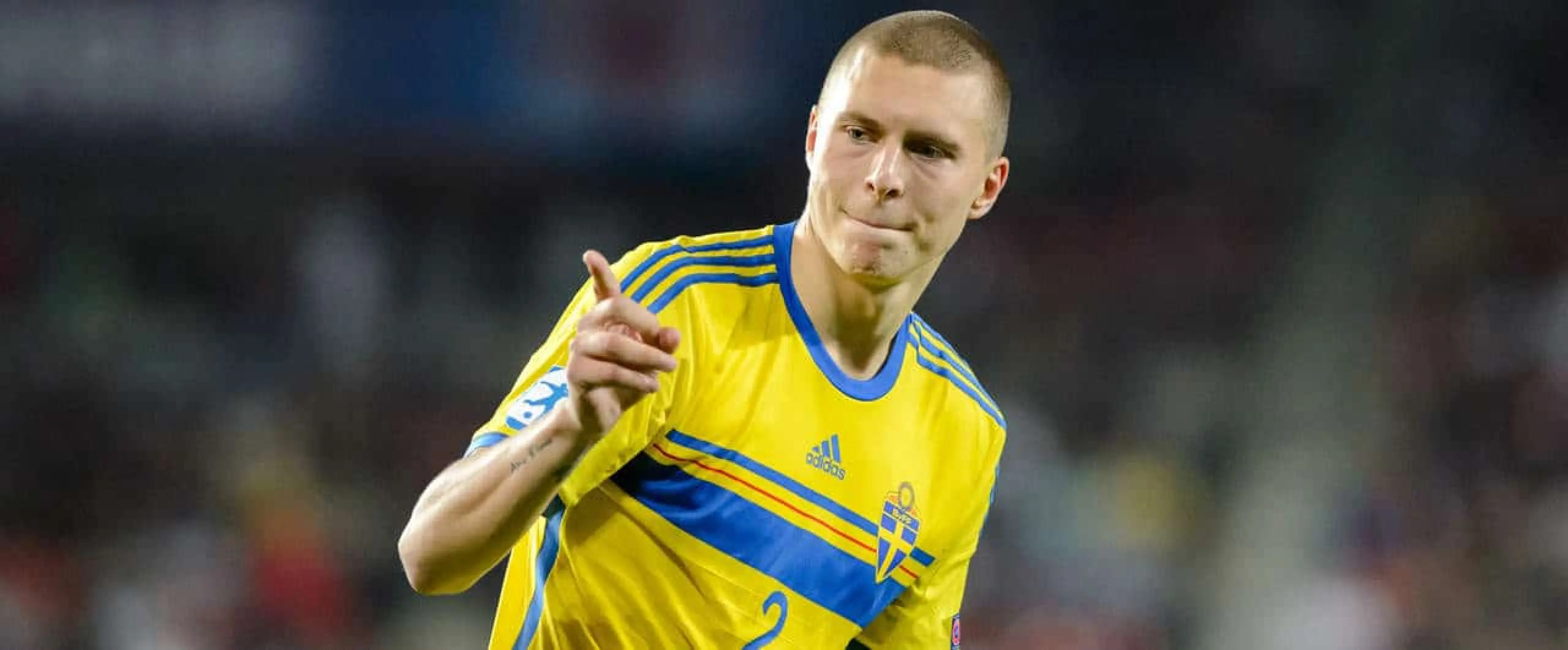 Victor Lindelof to Man Utd
